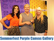 Simone Petrov lud zum Sommerfest anlässlich einer Vernissage der Arabic Asian Summer Exhibition vom 1.06.-31.08.2011 in die neu eröffnete Schwabinger Purple Canvas Gallery (©Foto: Ingrid Grossmann)